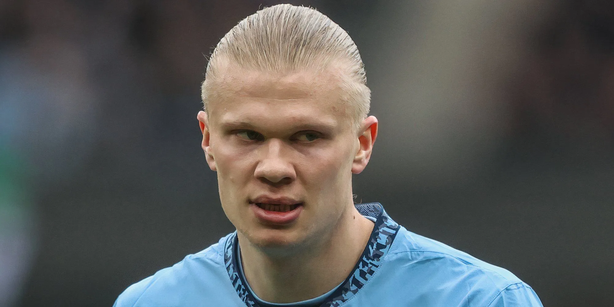 Tiền đạo Erling Haaland của Manchester City với biểu cảm thất vọng sau một trận đấu.