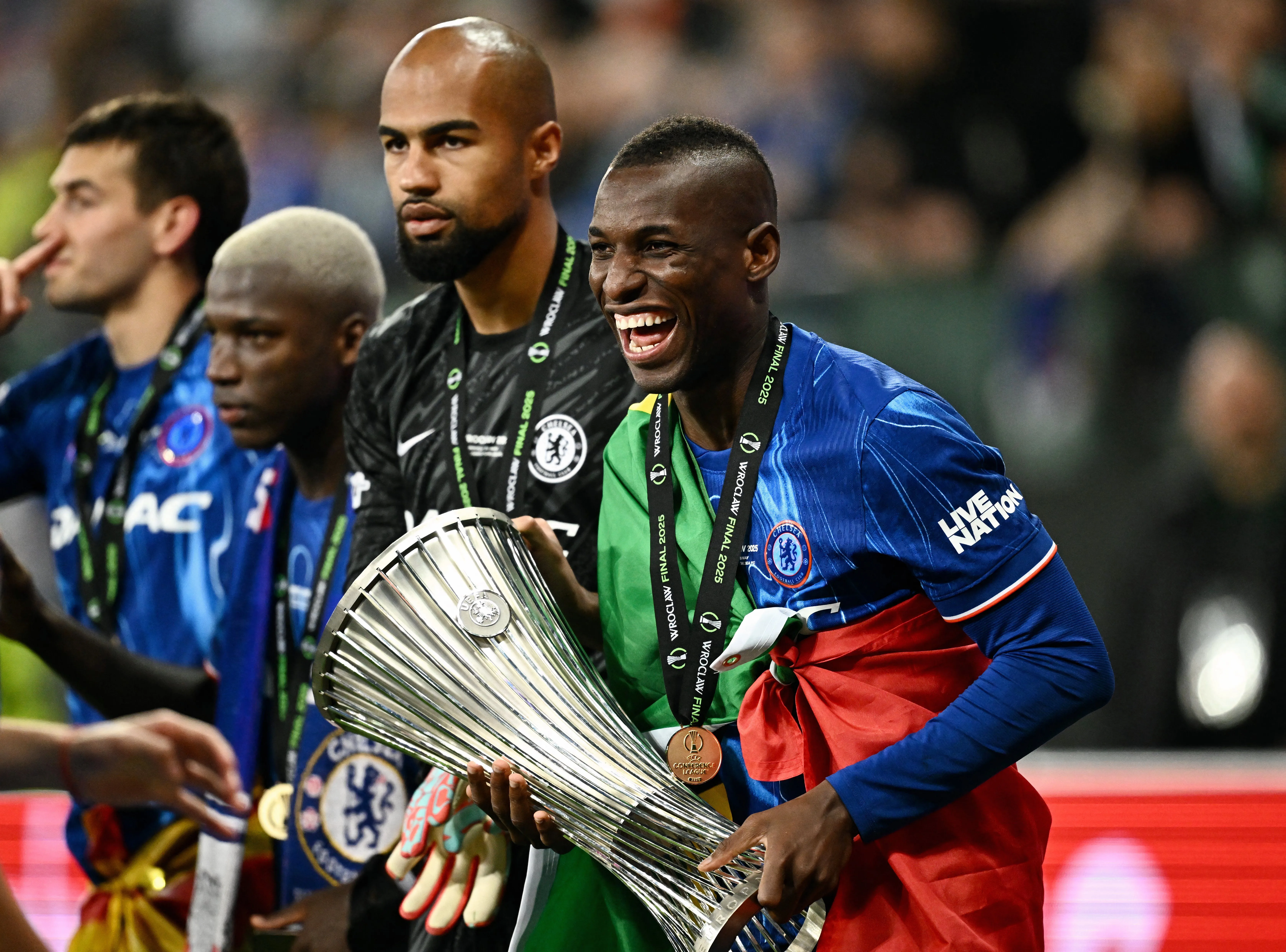 Cầu thủ Chelsea thi đấu, liên quan đến đánh giá của Mikel về hàng công
