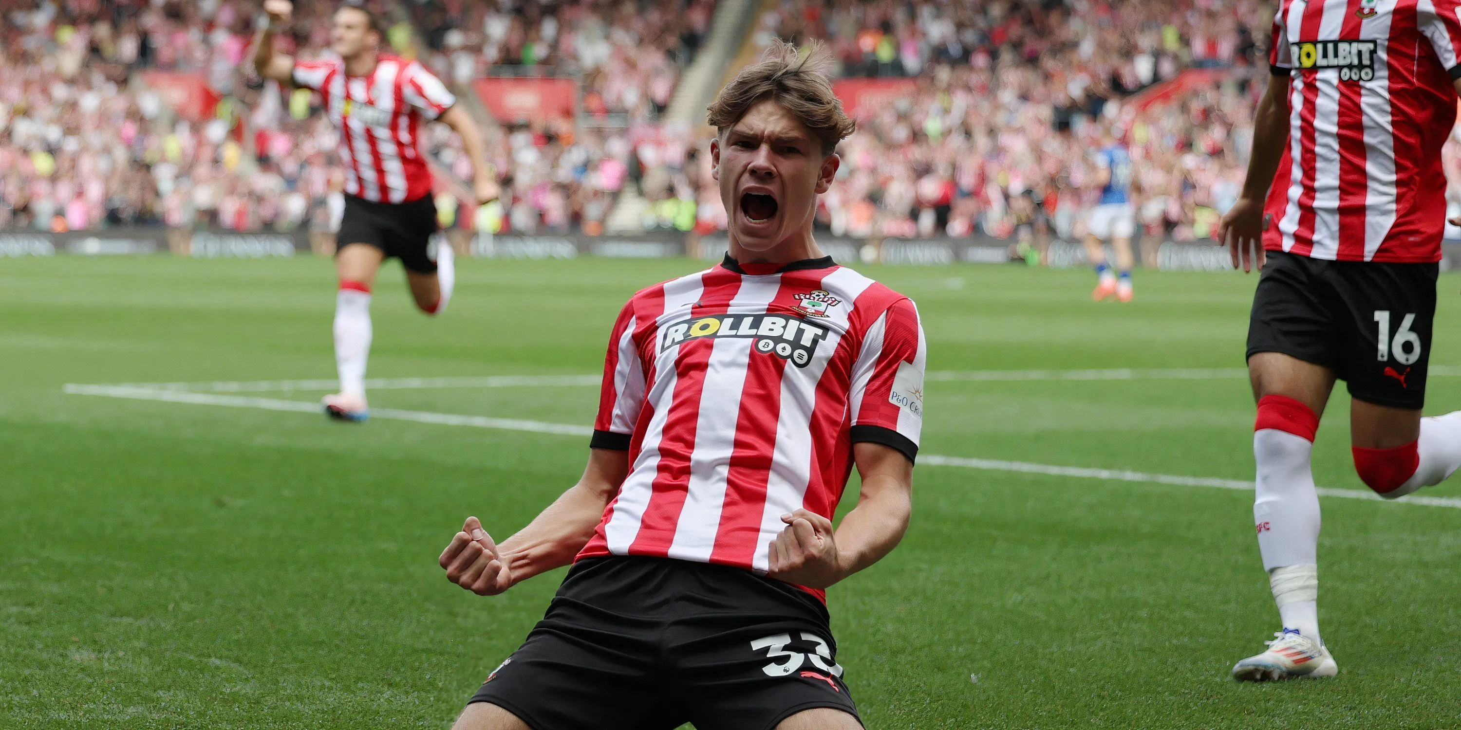 Tyler Dibling, tài năng trẻ Southampton đang lọt vào tầm ngắm nhiều ông lớn Ngoại hạng Anh