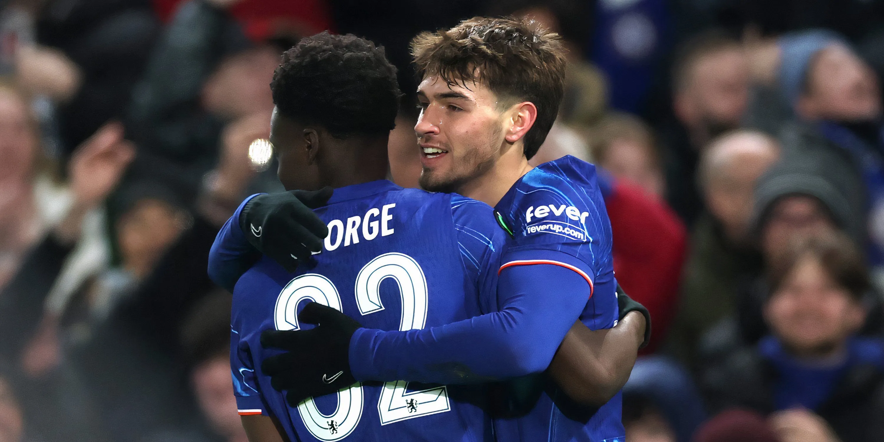 Marc Guiu, tiền đạo trẻ tiềm năng của Chelsea, trong một trận đấu Premier League.