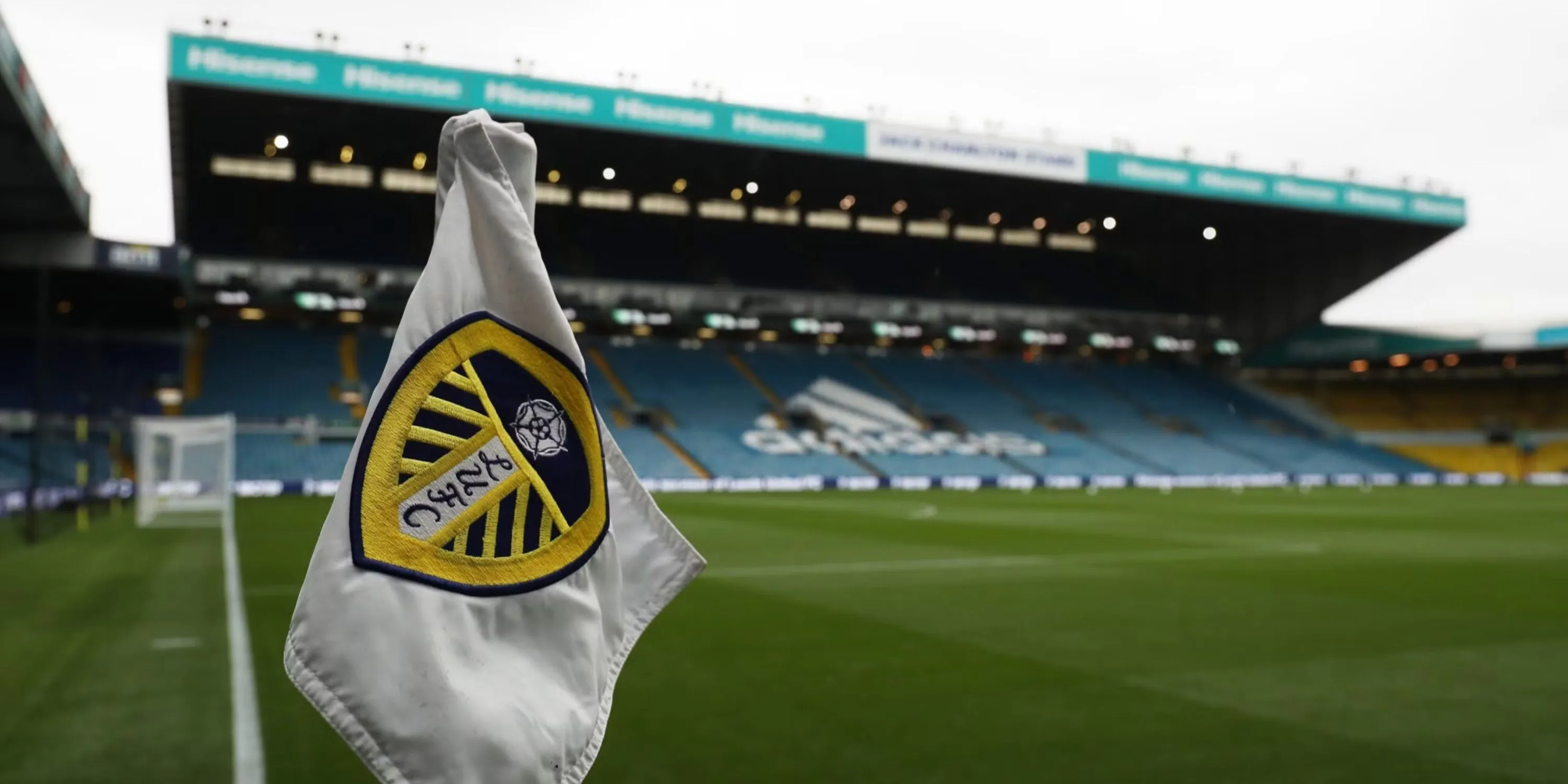 Quang cảnh sân Elland Road