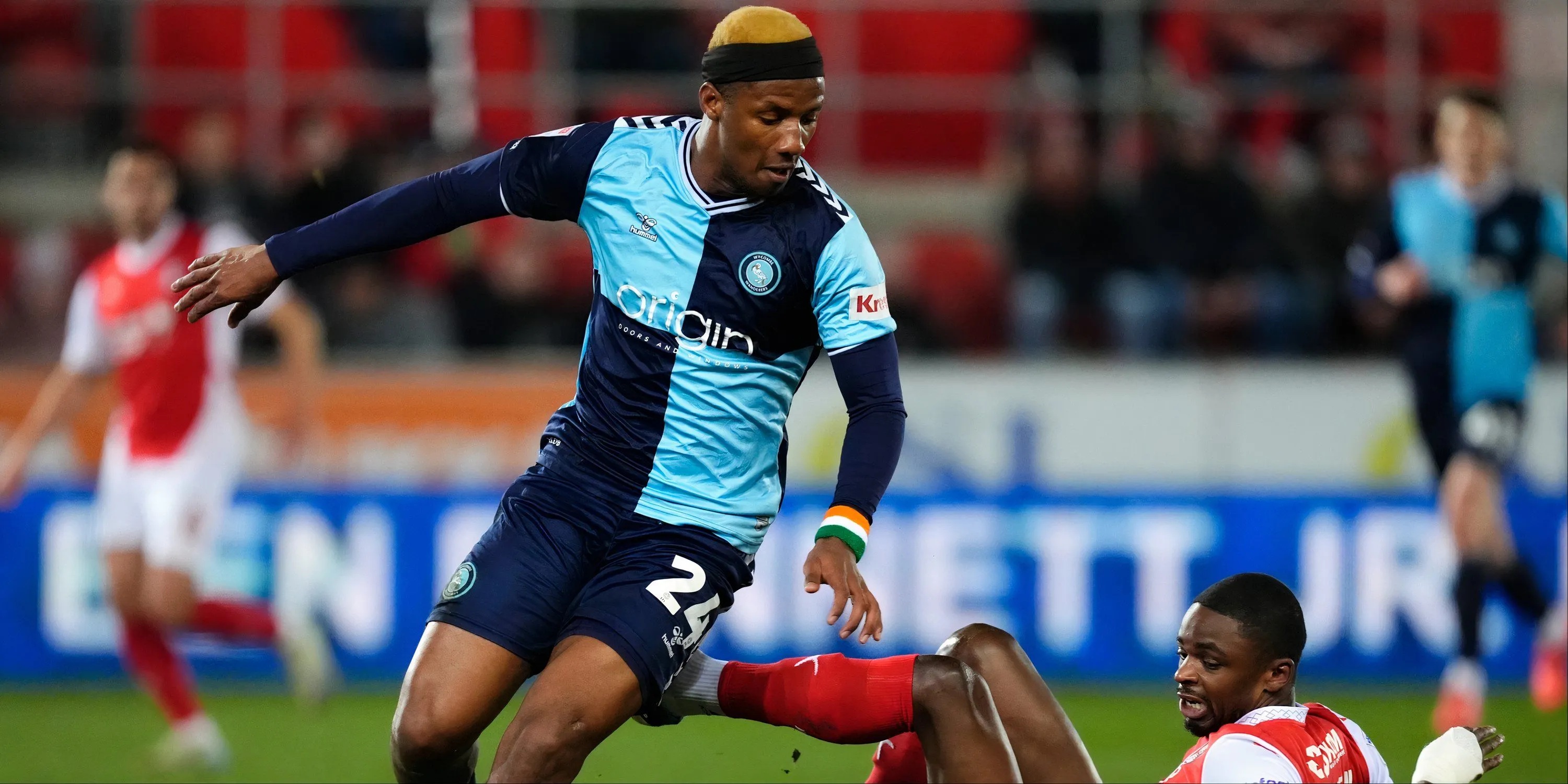 Richard Kone, tiền đạo trẻ tiềm năng của Wycombe Wanderers, được đánh giá là mục tiêu chuyển nhượng phù hợp để nâng cấp hàng công Celtic.