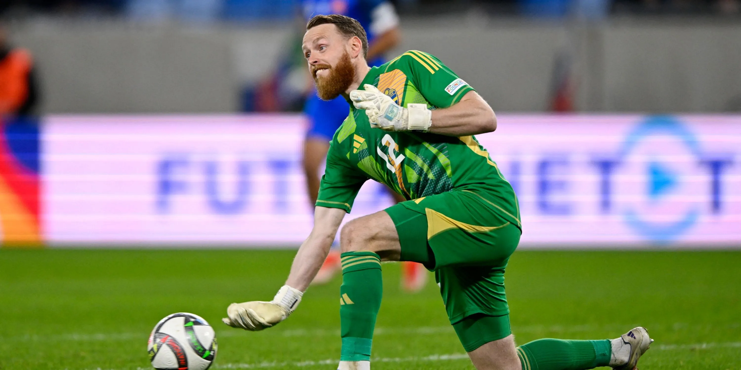 Thủ môn Viktor Johansson trong màu áo tuyển Thụy Điển, mục tiêu chuyển nhượng của West Ham