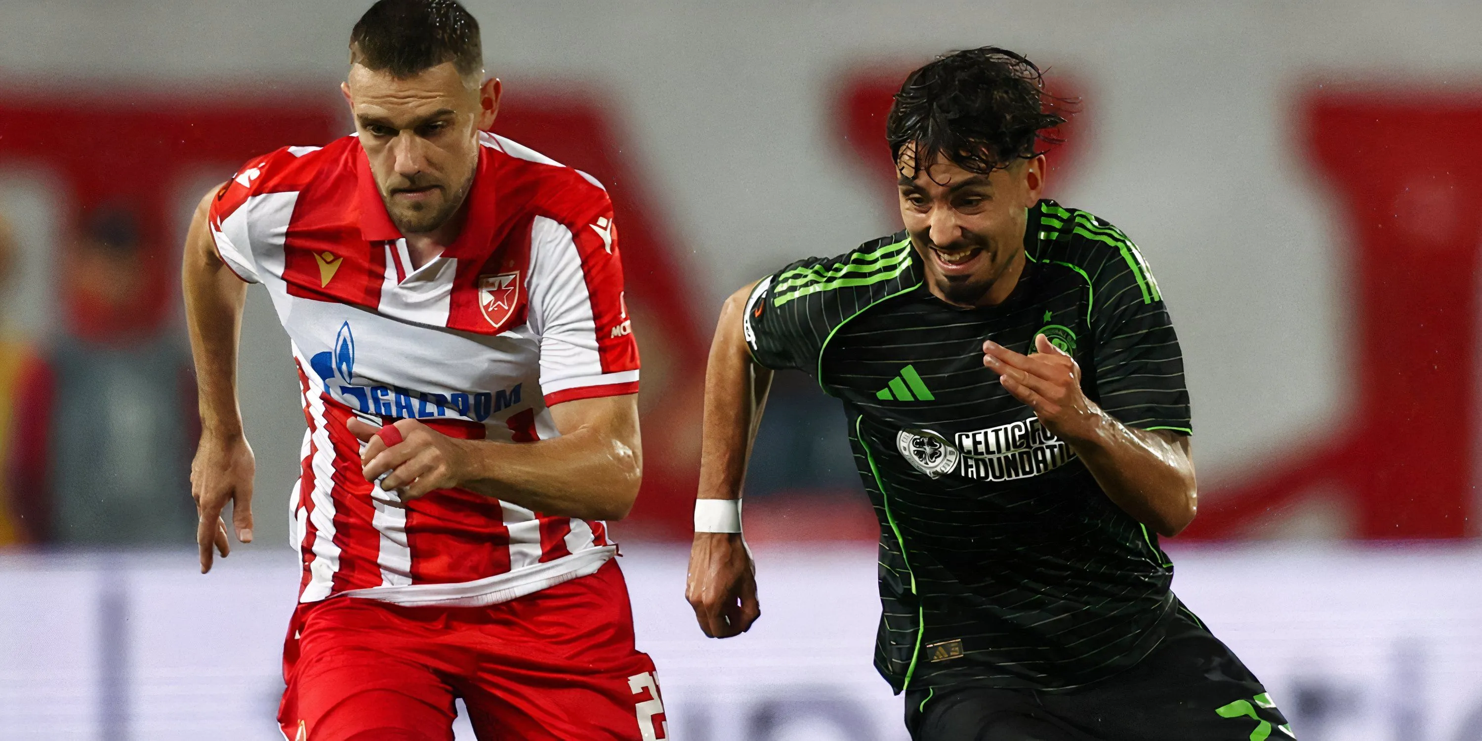 Cánh trái Celtic Tounekti thực hiện pha dribbling ngoại phạt trước hàng phòng ngự đối thủ