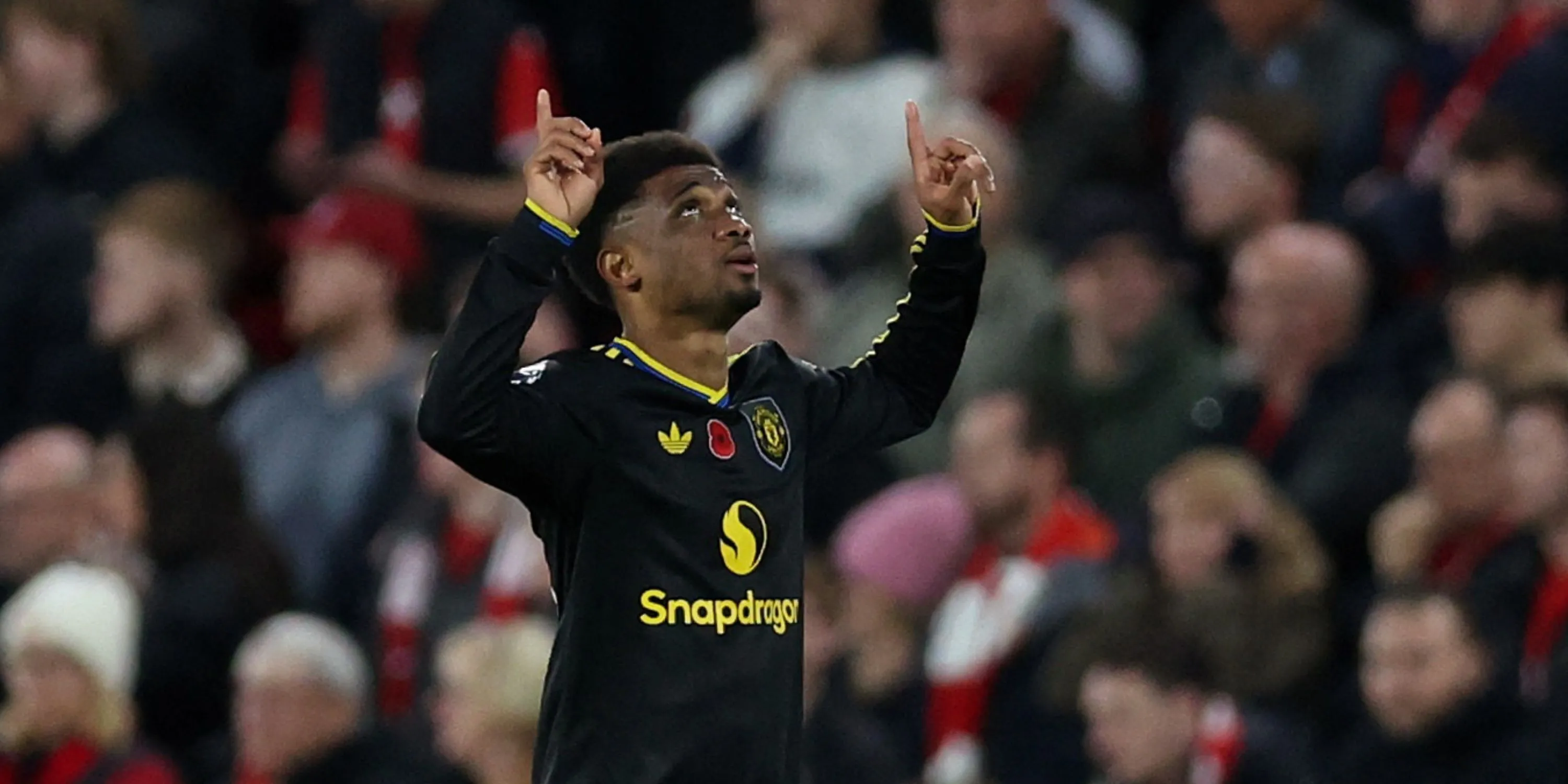 Cầu thủ Amad Diallo ăn mừng bàn thắng trong trận gặp Nottingham Forest