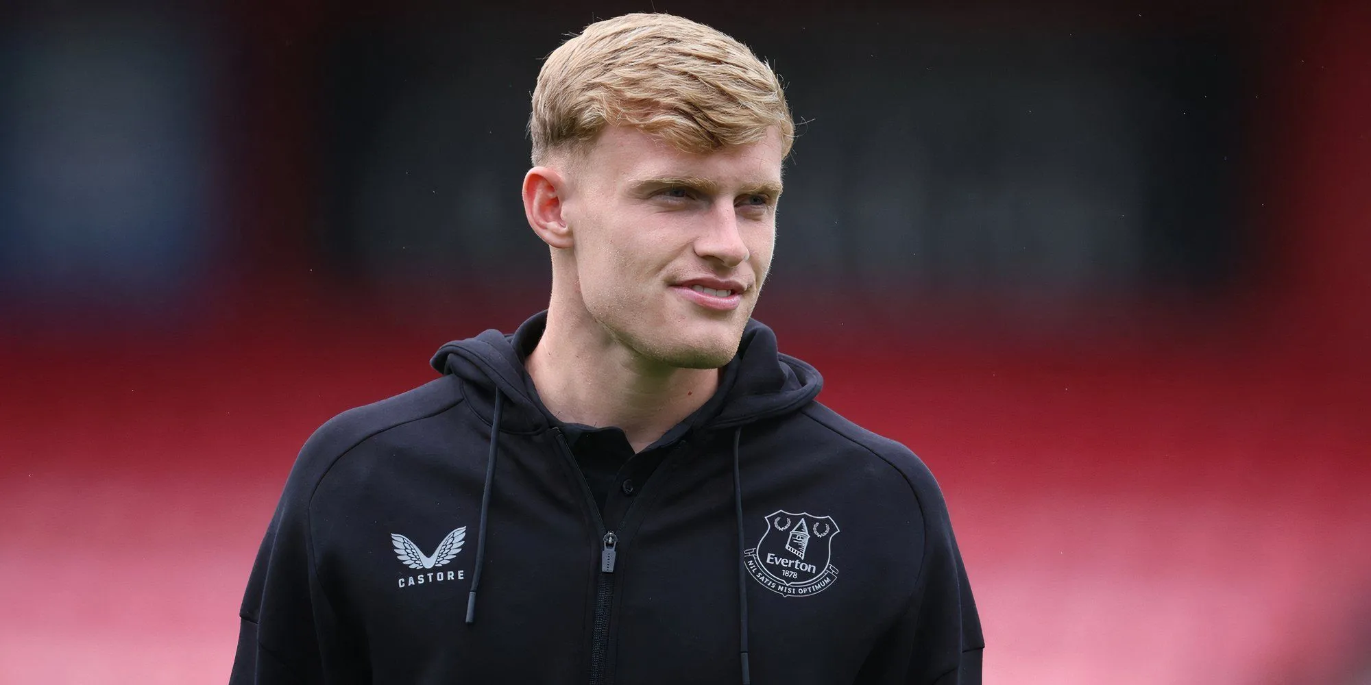 Jarrad Branthwaite của Everton sẽ vắng mặt do phẫu thuật cơ đùi