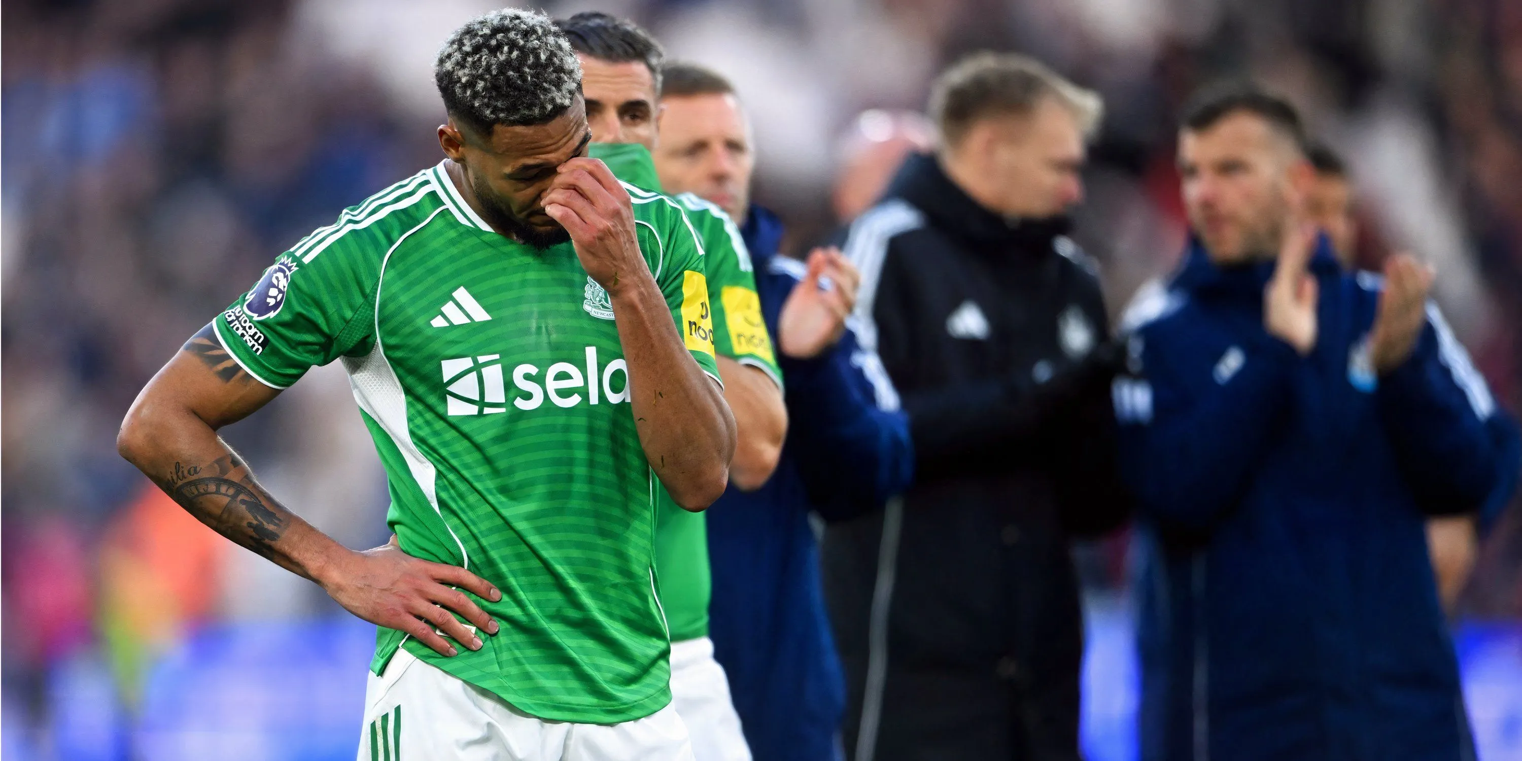 Joelinton sa sút trong trận Newcastle vs West Ham