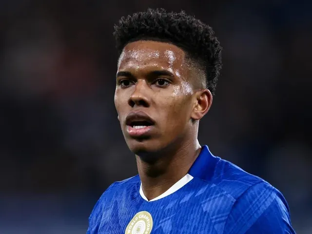 Estevao chưa chắc có thể ra sân