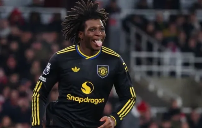 Patrick Dorgu ghi siêu phẩm.